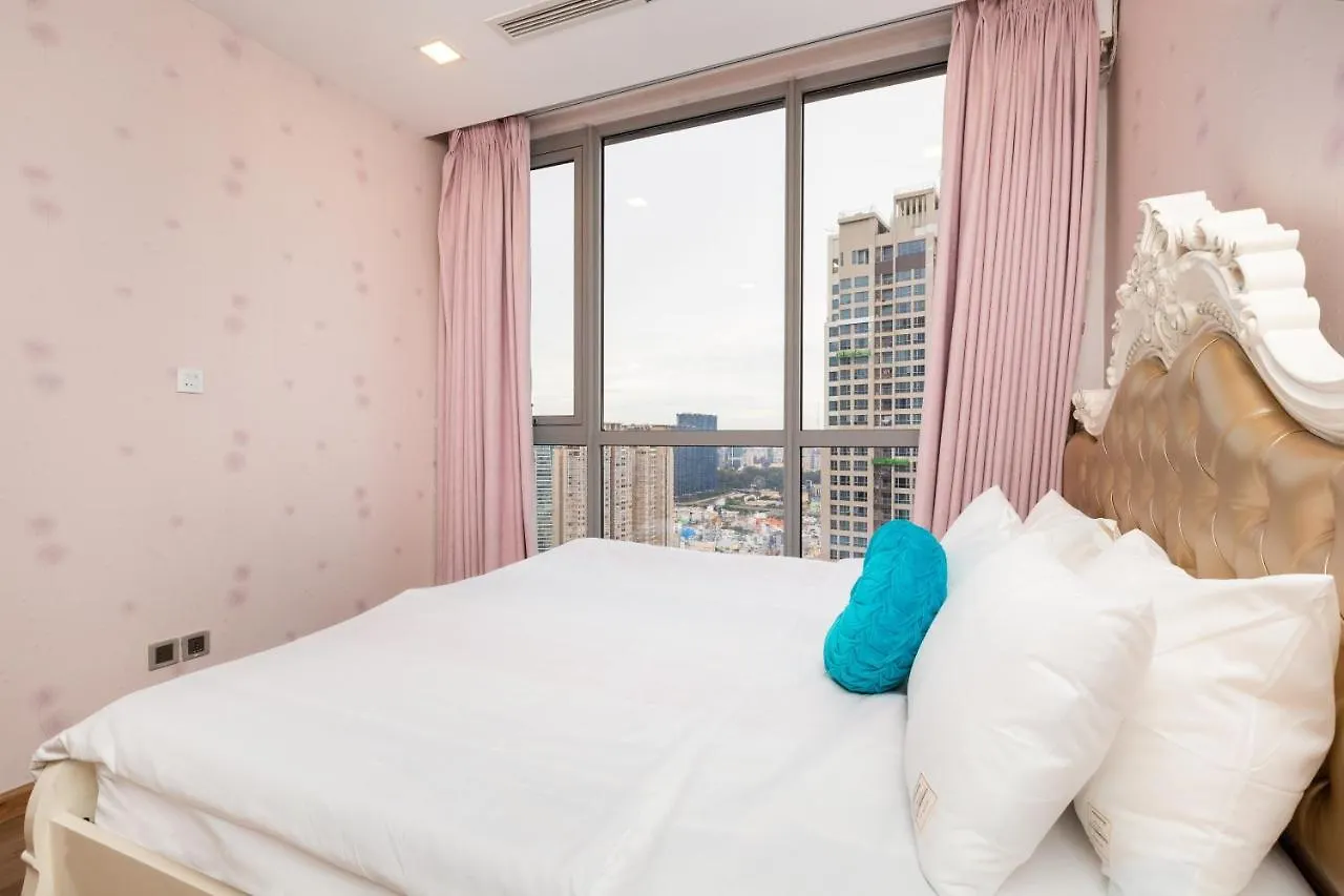 Vinhome Central Park Ho Či Minovo Město 0*,  Vietnam